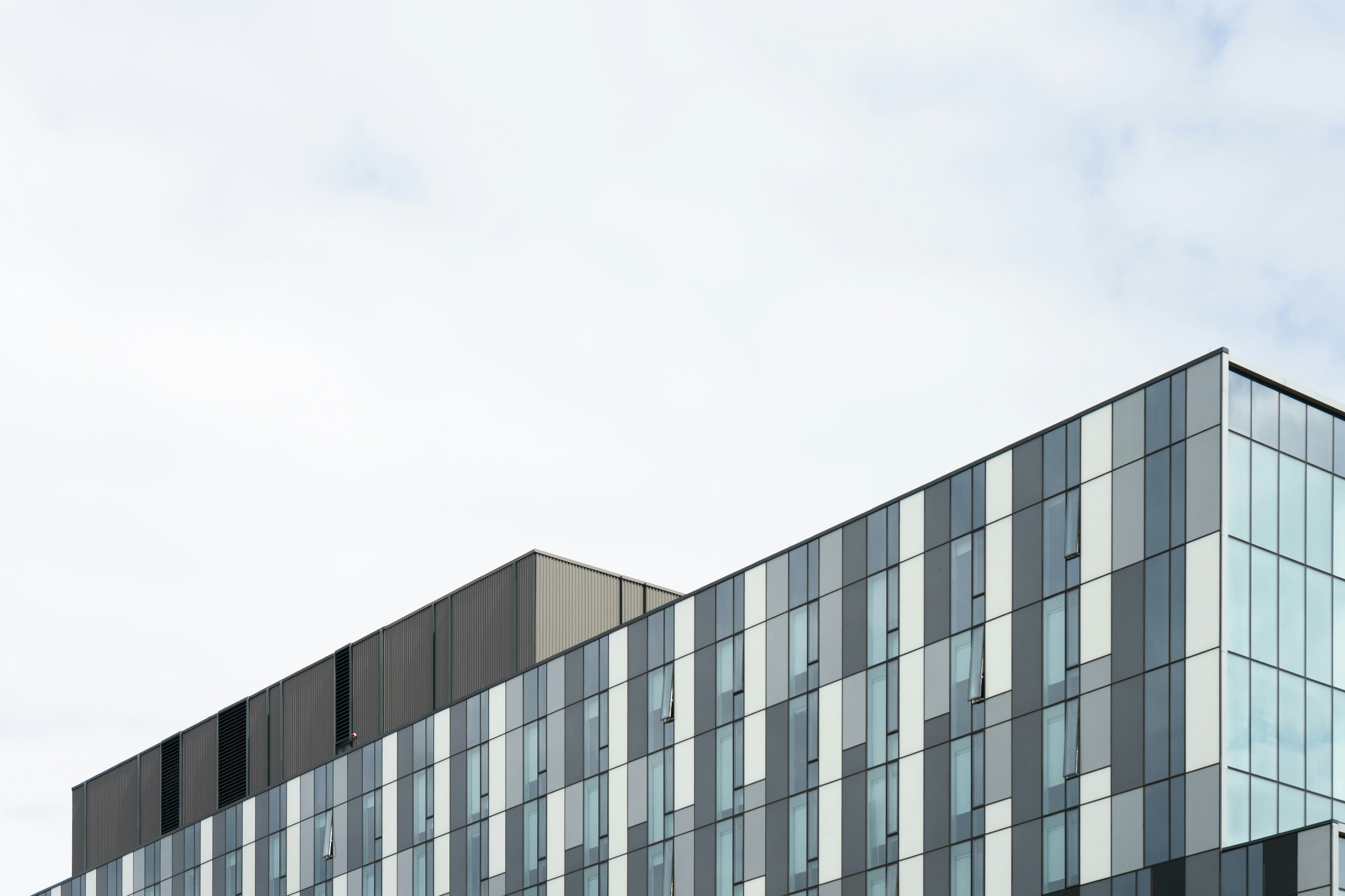 Property systems and building services — visual atmosphere