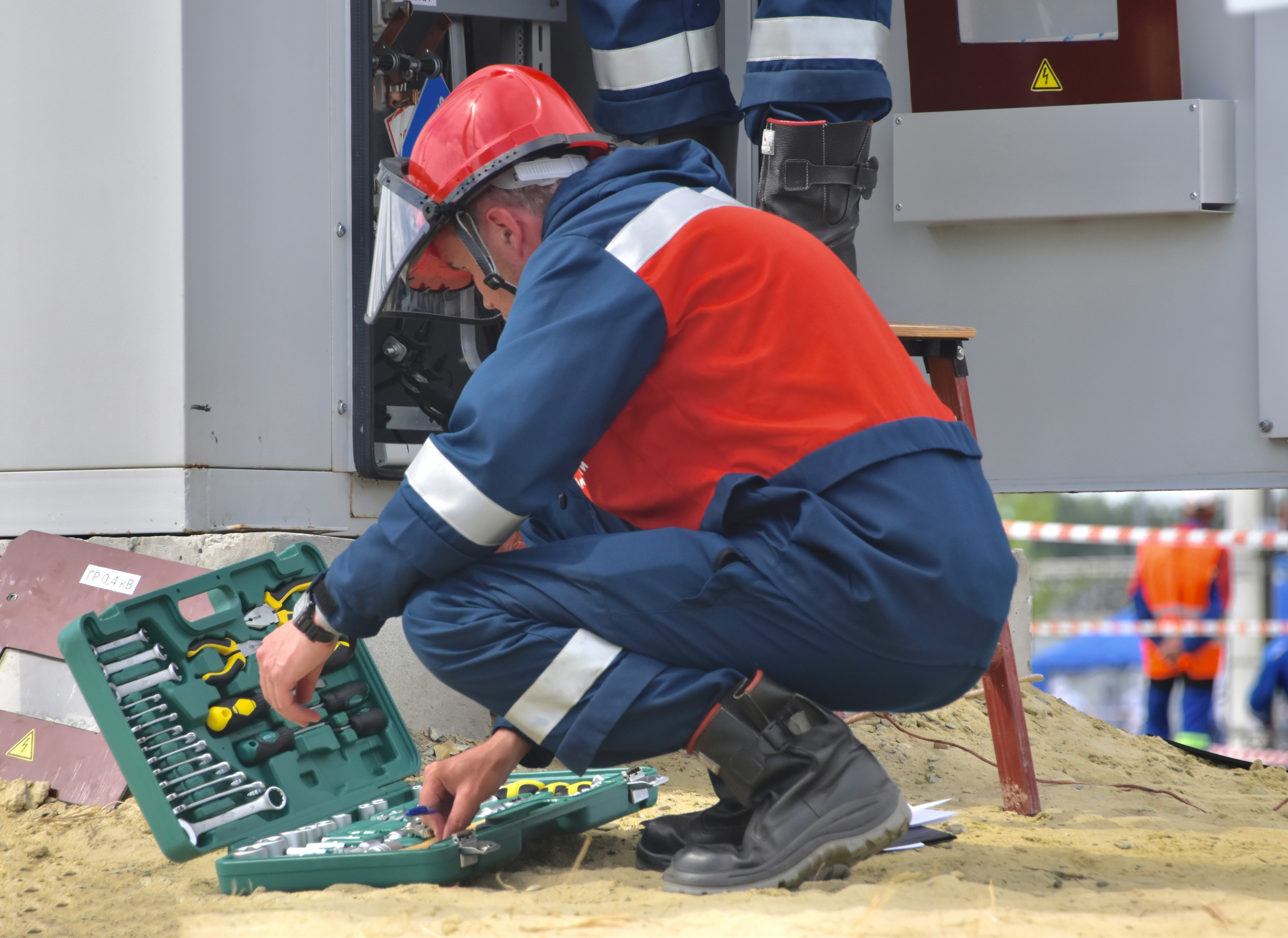 Technical facilities maintenance and inspection — visual atmosphere